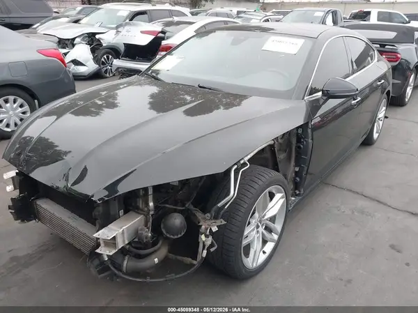 WAUANCF58KA060015 2019 AUDI A5 - Image 2