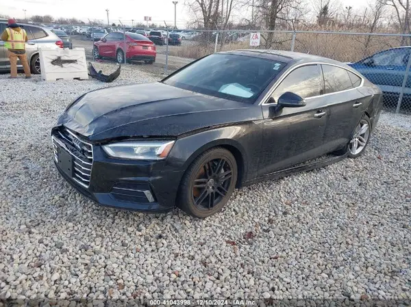 WAUANCF58KA094987 2019 AUDI A5 - Image 2