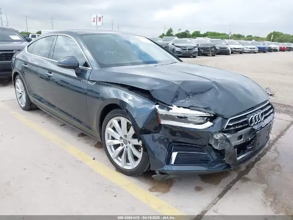 WAUANCF5XJA022221 2018 AUDI A5 - Image 1