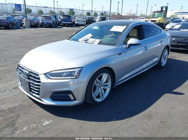 WAUANCF5XKA054541 2019 AUDI A5 - Image 2