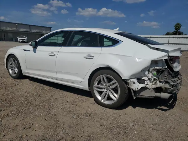 WAUANCF5XKA056905 2019 AUDI A5 - Image 2