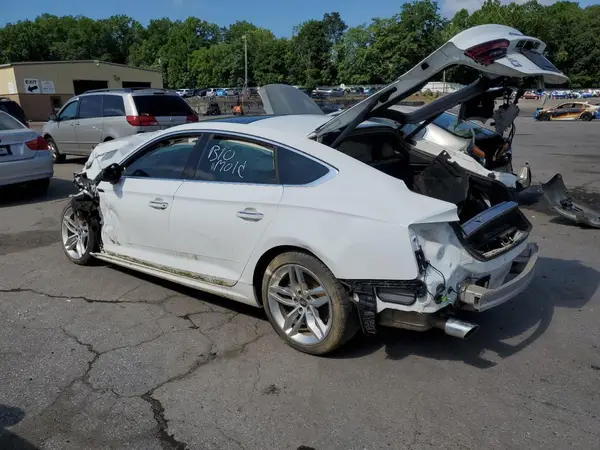 WAUANCF5XKA063899 2019 AUDI A5 - Image 2