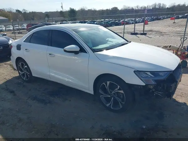 WAUAUDGY4NA013778 2022 AUDI A3 - Image 1