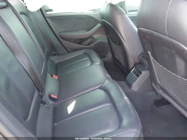 WAUAUGFF0H1039543 2017 AUDI A3 - Image 8