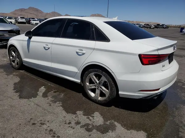 WAUAUGFF0H1039770 2017 AUDI A3 - Image 2