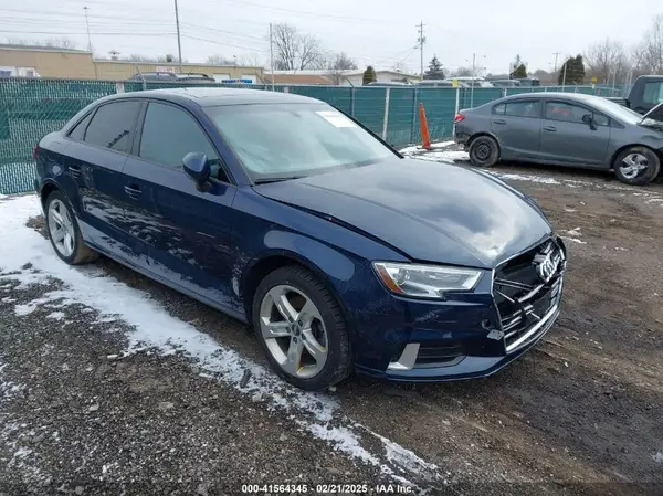 WAUAUGFF0H1058724 2017 AUDI A3 - Image 1