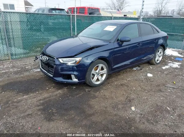 WAUAUGFF0H1058724 2017 AUDI A3 - Image 2