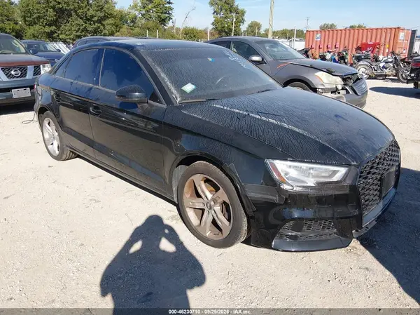 WAUAUGFF0H1067178 2017 AUDI A3