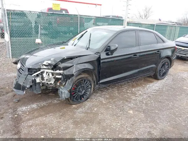 WAUAUGFF0J1002935 2018 AUDI A3 - Image 2