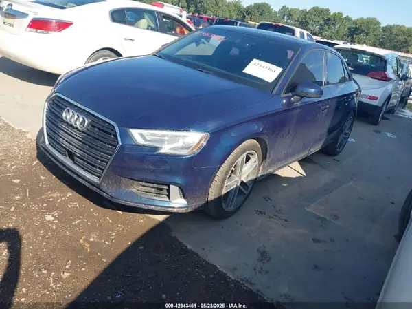 WAUAUGFF0J1022585 2018 AUDI A3 - Image 2