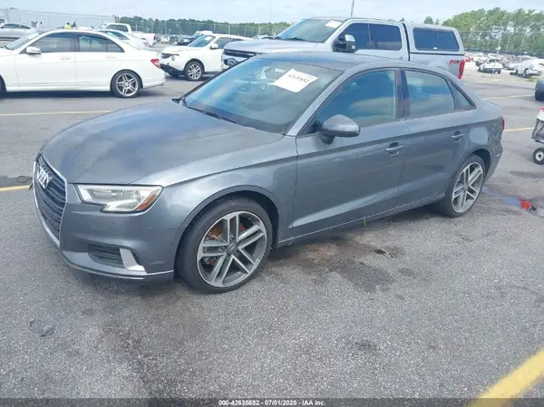 WAUAUGFF0J1028015 2018 AUDI A3 - Image 2