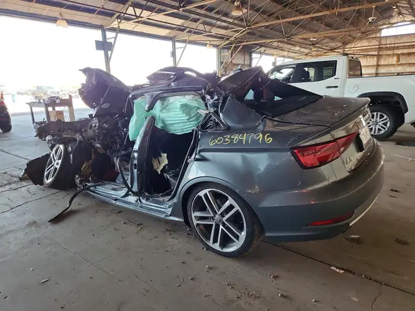 WAUAUGFF0J1034266 2018 AUDI A3 - Image 2
