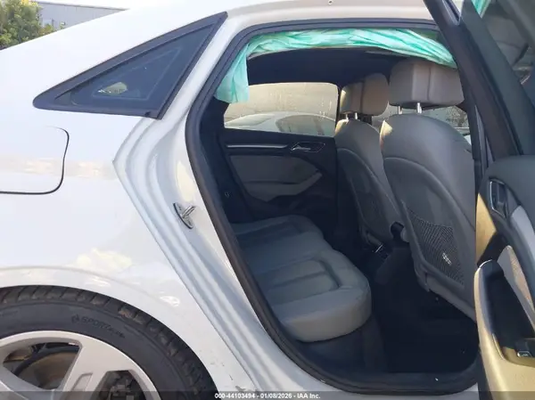 WAUAUGFF0J1036261 2018 AUDI A3 - Image 8