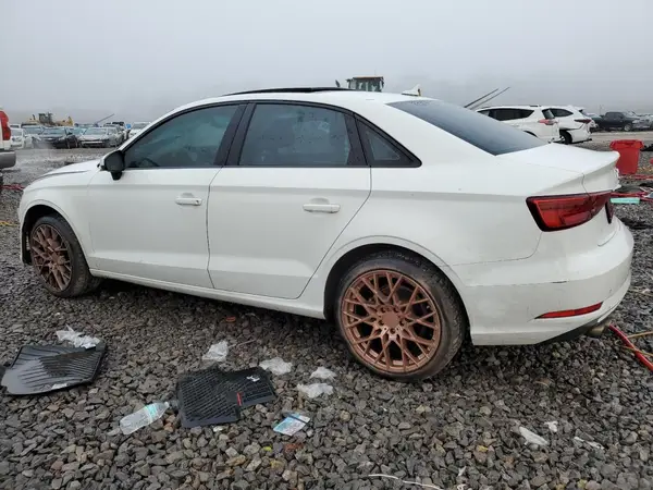 WAUAUGFF0J1037393 2018 AUDI A3 - Image 2