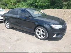 WAUAUGFF0J1059913 2018 AUDI A3