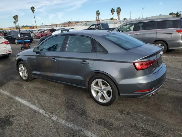 WAUAUGFF0J1069647 2018 AUDI A3 - Image 2