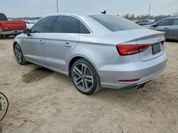 WAUAUGFF0K1014679 2019 AUDI A3 - Image 2