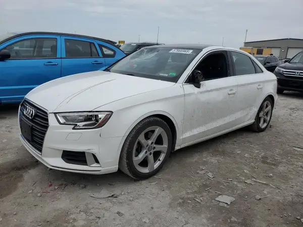 WAUAUGFF0KA121621 2019 AUDI A3 - Image 1
