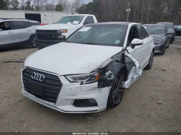 WAUAUGFF1H1033833 2017 AUDI A3 - Image 2