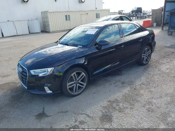 WAUAUGFF1H1044105 2017 AUDI A3 - Image 2