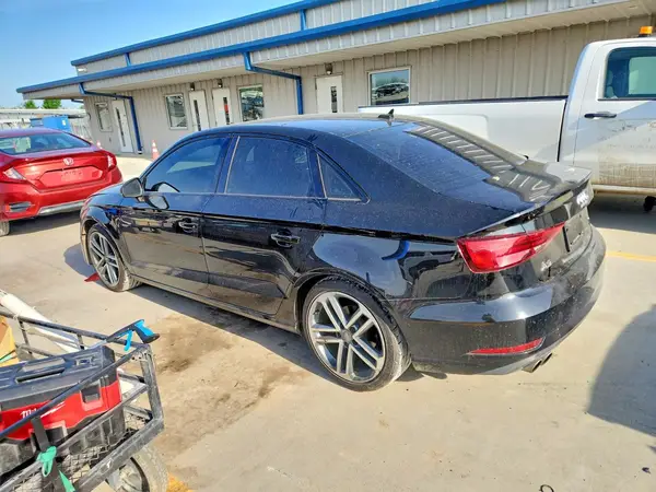 WAUAUGFF1KA083817 2019 AUDI A3 - Image 2