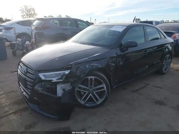 WAUAUGFF1KA118825 2019 AUDI A3 - Image 2