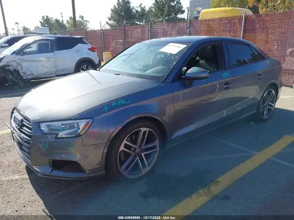 WAUAUGFF1KA125130 2019 AUDI A3 - Image 2