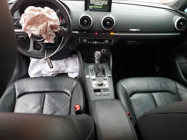 WAUAUGFF2H1028172 2017 AUDI A3 - Image 8