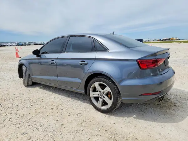 WAUAUGFF2H1041472 2017 AUDI A3 - Image 2