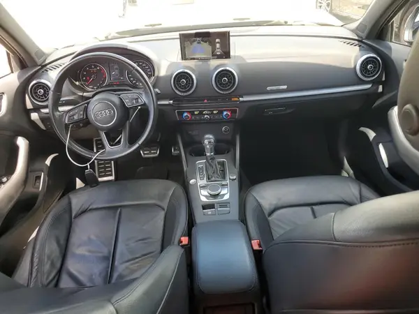 WAUAUGFF2H1050334 2017 AUDI A3 - Image 8