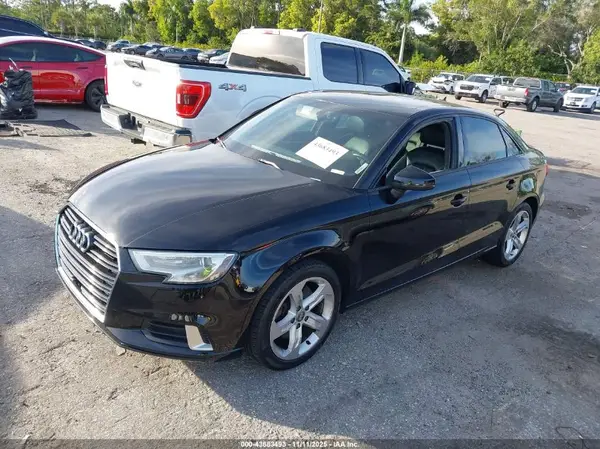 WAUAUGFF2H1052584 2017 AUDI A3 - Image 2