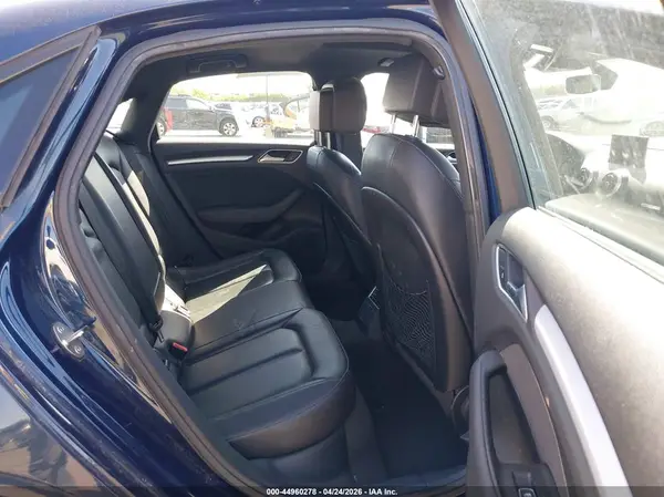 WAUAUGFF2H1057445 2017 AUDI A3 - Image 8