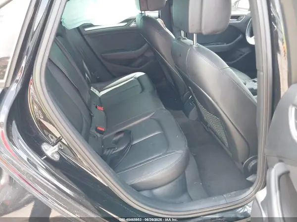 WAUAUGFF2H1080692 2017 AUDI A3 - Image 8