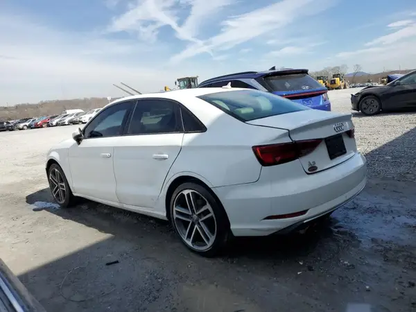 WAUAUGFF2J1010986 2018 AUDI A3 - Image 2