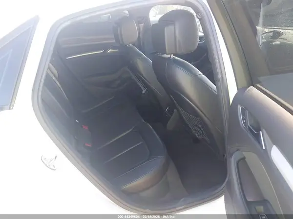 WAUAUGFF2J1033099 2018 AUDI A3 - Image 8