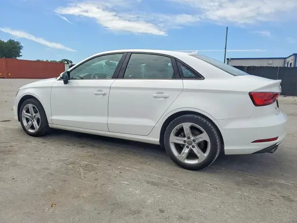 WAUAUGFF2J1040411 2018 AUDI A3 - Image 2