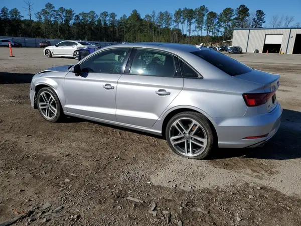WAUAUGFF2J1046743 2018 AUDI A3 - Image 2