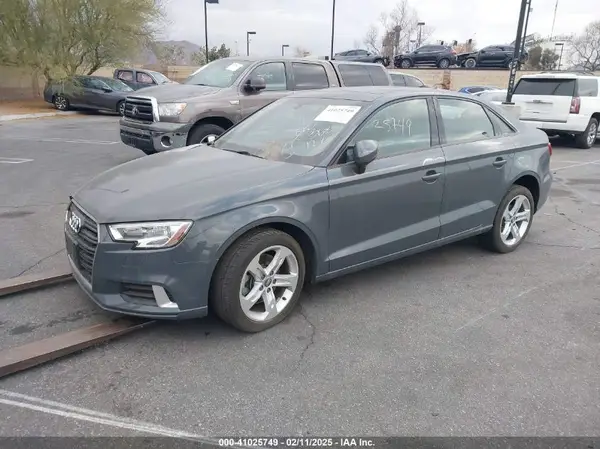 WAUAUGFF2J1077829 2018 AUDI A3 - Image 2