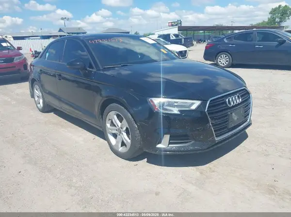 WAUAUGFF2J1090578 2018 AUDI A3 - Image 1