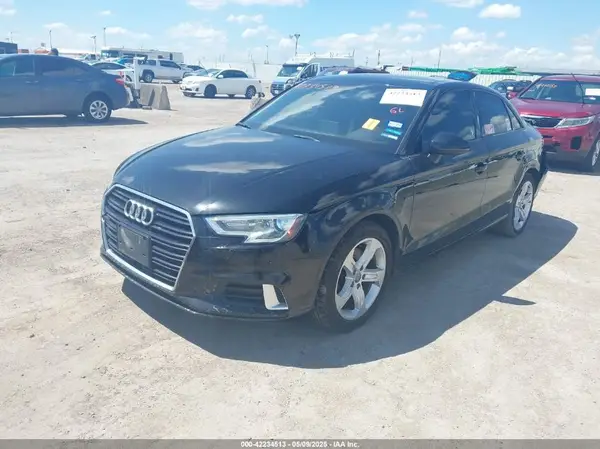 WAUAUGFF2J1090578 2018 AUDI A3 - Image 2