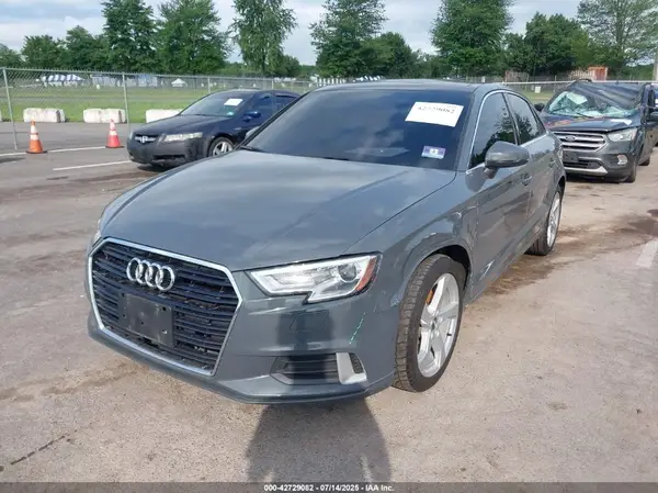 WAUAUGFF2K1009922 2019 AUDI A3 - Image 2