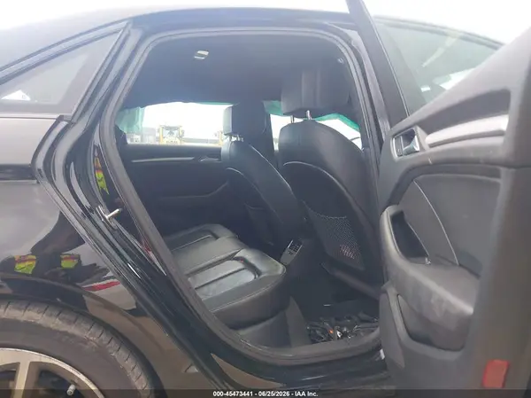 WAUAUGFF2KA085124 2019 AUDI A3 - Image 8