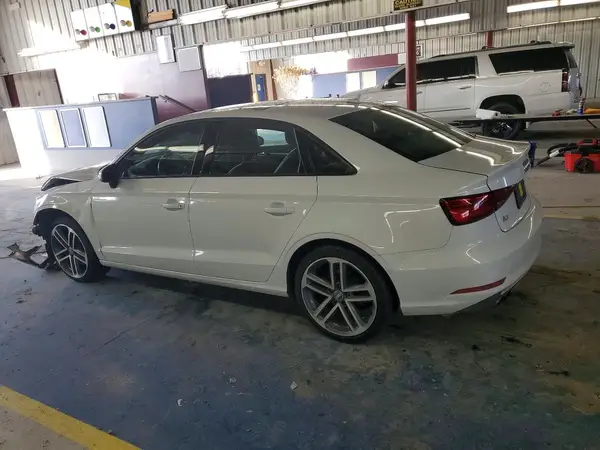 WAUAUGFF3H1028066 2017 AUDI A3 - Image 2