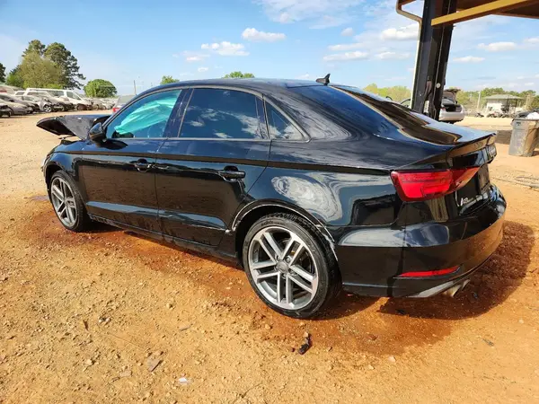 WAUAUGFF3H1042839 2017 AUDI A3 - Image 2