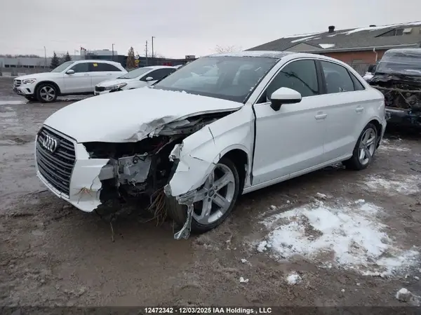 WAUAUGFF3J1007210 2018 AUDI A3 - Image 2