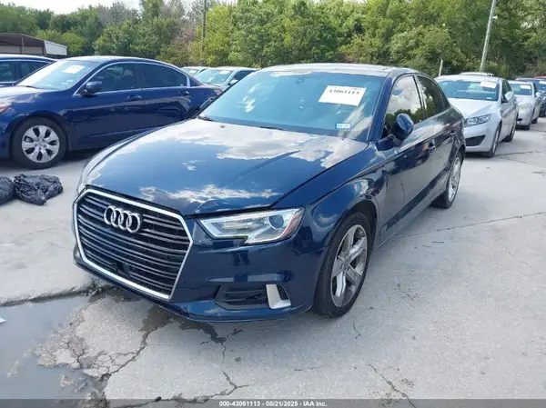 WAUAUGFF3J1011077 2018 AUDI A3 - Image 2