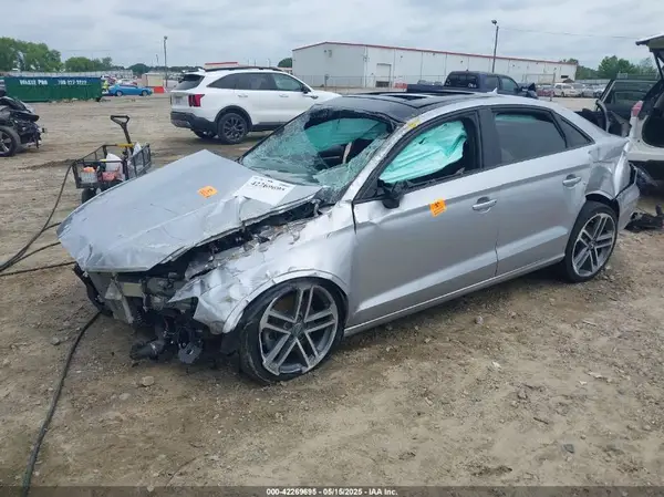 WAUAUGFF3J1034312 2018 AUDI A3 - Image 2