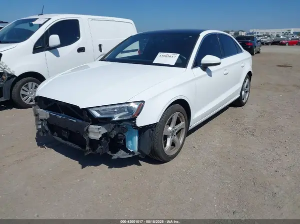 WAUAUGFF3K1011940 2019 AUDI A3 - Image 2