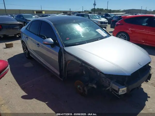 WAUAUGFF4H1054370 2017 AUDI A3 - Image 1