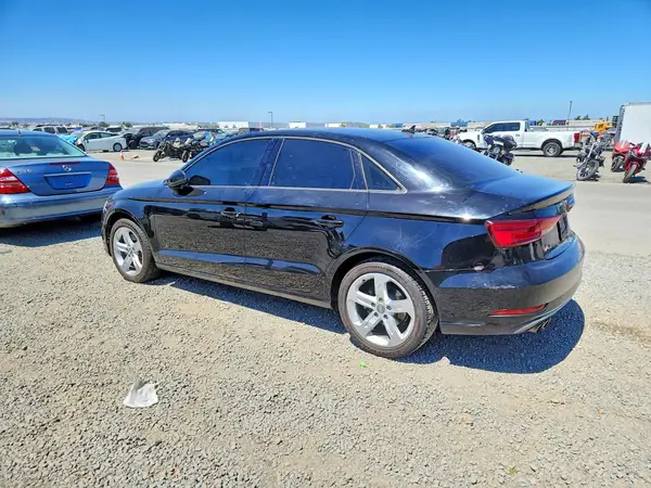 WAUAUGFF4J1002954 2018 AUDI A3 - Image 2